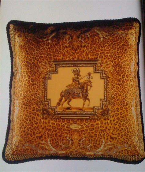 cuscino versace ebay|Versace Cuscino Leopardato .